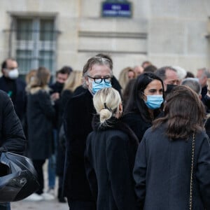 Franck Dubosc et sa femme Danièle - Obsèques du producteur Cyril Colbeau-Justin en la basilique Saint-Clotilde , Paris 7 ème pendant l'épidémie de Coronavirus Covid-19 le 12 novembre 2020. © Agence / Bestimage