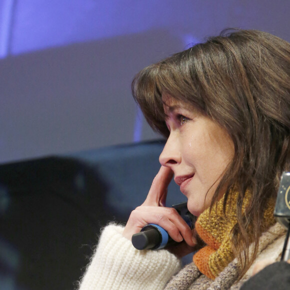 Sophie Marceau présente son film "Mme Mills, une voisine si parfaite" au 21e festival international du film de comédie de l'Alpe d'Huez le 19 janvier 2018. © Christophe Aubert via Bestimage