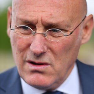 Bernard Laporte (président de la Fédération Française de Rugby à XV) lors de la visite du centre d'entrainement du XV de France, en phase préparatoire de la Coupe du Monde Rugby 2019 au Japon. Marcoussis, le 5 septembre 2019. © Liewig/Pool/Bestimage 