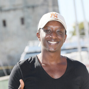 Ahmed Sylla pour la série télévisée "Access" au photocall du quatrième jour du festival international du film de La Rochelle, France, le 15 septembre 2018. © Patrick Bernard/Bestimage 