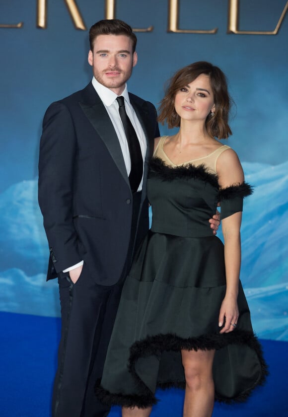 Richard Madden, Jenna Coleman - Première du film "Cendrillon" à Londres le 19 mars 2015.