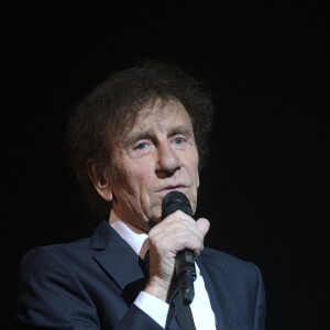 Alain Souchon , Prix Spécial de la Sacem - Cérémonie du Grand Prix de la Sacem 2019 présenté par B.Krief à la Salle Pleyel à Paris le 2 décembre 2019. © Giancarlo Gorassini/Bestimage