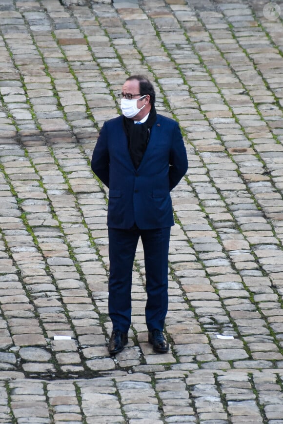 François Hollande ( ancien président de la Republique ) lors de l'hommage national rendu à Daniel Cordier aux Invalides à Paris le 26 novembre 2020. © Federico Pestallini / Panoramic / Bestimage 