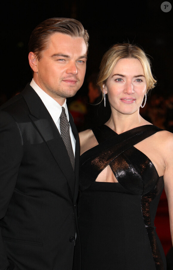 Leonardo DiCaprio et Kate Winslet à la première du film "Les Noces rebelles" à Londres en 2009.