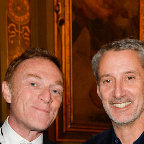 Exclusif - Christophe Hondelatte et Antoine de Caunes à la soirée des Distinctions de la FIDH (Fédération Internationale des Droits de l'Homme) à l'Hôtel de Ville à Paris, le 6 décembre 2016. © Guirec Coadic/Bestimage 