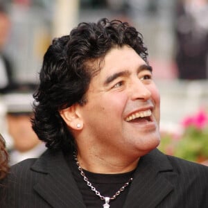 Diego Maradona lors du Festival de Cannes le 21 Mai 2005 © Denis Guignebourg/BestImage