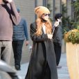 Exclusif - Mary-Kate Olsen, récemment célibataire, se promène avec un mystérieux inconnu dans les rues de New York. Le 6 octobre 2020.