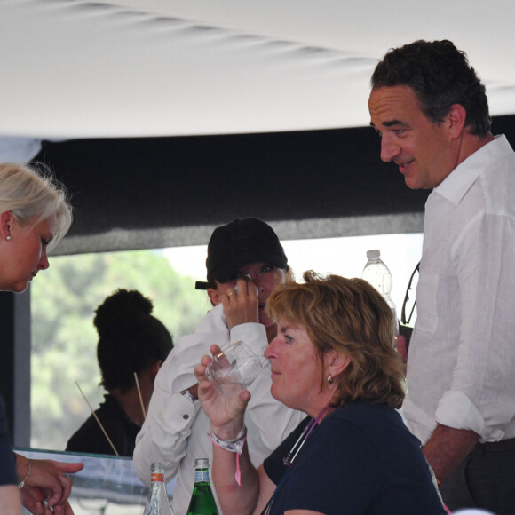 Mary-Kate Olsen et son mari Olivier Sarkozy durant le Longines Global Champions Tour de Monaco sur le port de Monaco. Le 27 juin 2019. © Bruno Bebert / Bestimage