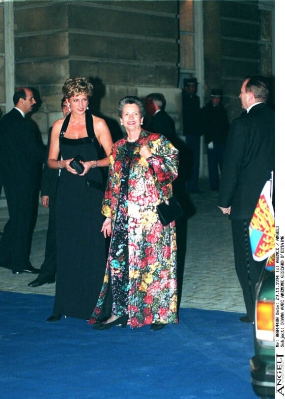 Anne-Aymone Giscard d'Estaing et Lady Di à Versailles