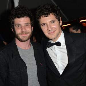 Félix Moati et Vincent Lacoste - After party du film "Chambre 212" sur la plage Magnum lors du 72e Festival International du Film de Cannes le 19 mai 2019. © Veeren/Bestimage