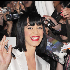 Katy Perry assiste à la cérémonie des NRJ Music Awards à Cannes. Le 17 janvier 2009.