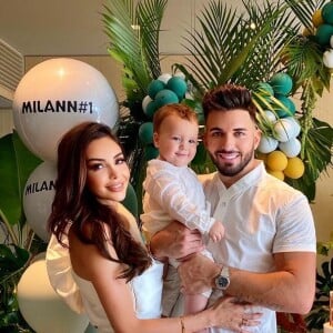 Nabilla a bien changé depuis ses débuts à la télévision. La jolie brune est mariée à Thomas Vergara et maman d'un petit Milann.