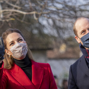 Le prince William, duc de Cambridge, et Catherine (Kate) Middleton, duchesse de Cambridge, lors d'une visite à Cleeve Court Residential Care, Cleeve Green, à Twerton, Bath, le personnel partage son expérience en matière de soins et comment aider les résidents à rester en contact avec leurs proches tout au long de l'épidémie de Coronavirus (COVID-19), à Bath le 8 décembre 2020.