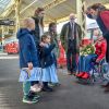 Kate Catherine Middleton, duchesse de Cambridge, et le prince William, duc de Cambridge, arrivent à la gare de Bath, avant de se rendre dans un centre de soins pour rendre hommage aux efforts du personnel des foyers de soins tout au long de la pandémie de COVID-19, au 3ème jour de leur déplacement au Pays de Galles. Le 8 décembre 2020