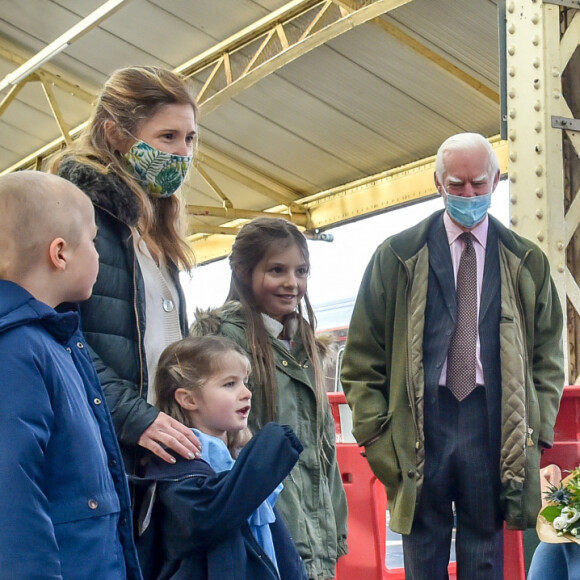 Kate Catherine Middleton, duchesse de Cambridge, et le prince William, duc de Cambridge, arrivent à la gare de Bath, avant de se rendre dans un centre de soins pour rendre hommage aux efforts du personnel des foyers de soins tout au long de la pandémie de COVID-19, au 3ème jour de leur déplacement au Pays de Galles. Le 8 décembre 2020