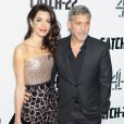 George Clooney et sa femme Amal Alamuddin Clooney à la première de "Catch 22" à Londres, le 15 mai 2019.