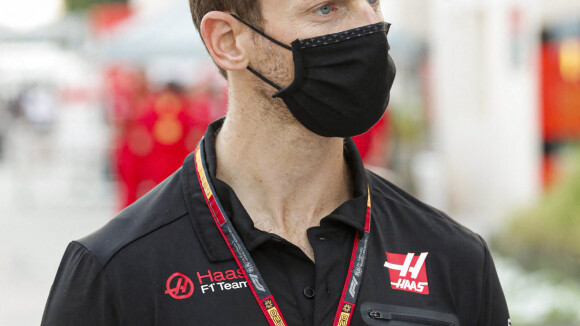 Romain Grosjean dévoile ses brûlures : photo de sa main sans bandages