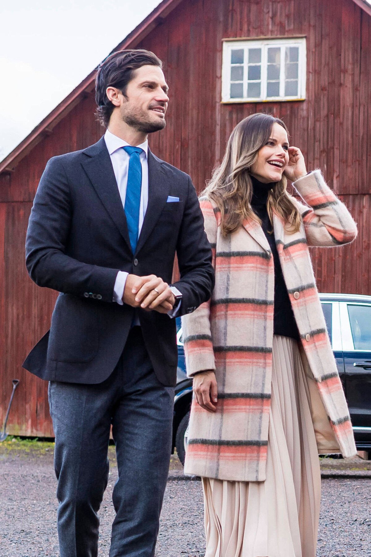 Photo Le prince Carl Philip et la princesse Sofia Hellqvist de Suède se rendent à la ferme