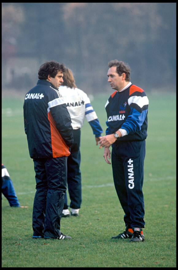 Gerard Houllier et Michel Platini en 1988.