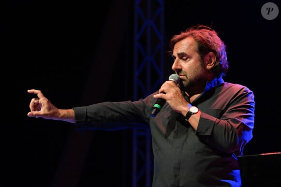 Exclusif - André Manoukian en concert lors des soirées de Saint-Marc à Saint-Marc-Jaumegarde, le 28 août 2020. © Patrick Carpentier/Bestimage