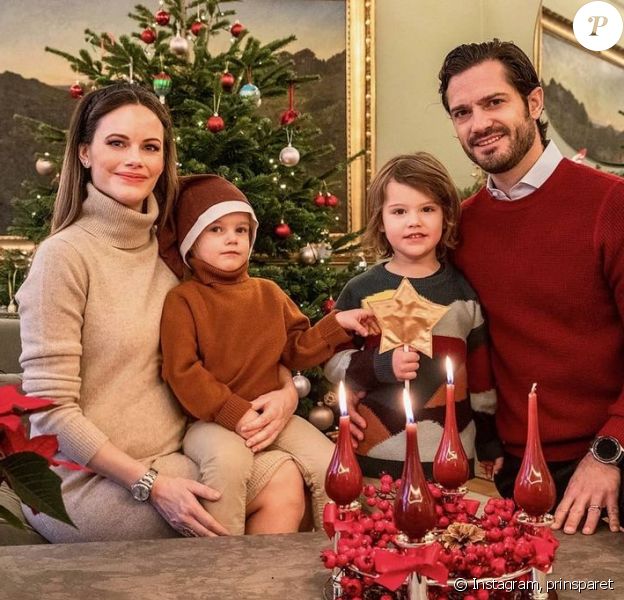 Le prince Carl Philip de Suède, son épouse la princesse Sofia et leurs deux enfants, le prince Gabriel et le prince Alexander, sur Instagram, décembre 2020.