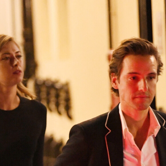 Exclusif - Maria Sharapova et son nouveau compagnon Alexander Gilkes à la sortie de la soirée caritative "Uganda Vogue Charity Evening" à Londres, le 19 octobre 2018. 