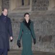 Le prince Edward de Wessex, la comtesse Sophie de Wessex , le prince William, duc de Cambridge, Catherine Kate Middleton, duchesse de Cambridge - La famille royale se réunit devant le chateau de Windsor pour remercier les membres de l'Armée du Salut et tous les bénévoles qui apportent leur soutien pendant l'épidémie de coronavirus (COVID-19) et à Noël le 8 décembre 2020.