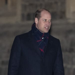 Le prince Edward de Wessex, la comtesse Sophie de Wessex , le prince William, duc de Cambridge, Catherine Kate Middleton, duchesse de Cambridge - La famille royale se réunit devant le chateau de Windsor pour remercier les membres de l'Armée du Salut et tous les bénévoles qui apportent leur soutien pendant l'épidémie de coronavirus (COVID-19) et à Noël le 8 décembre 2020.