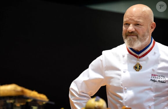 Exclusif - Philippe Etchebest préside le salon français de la restauration "Expotel" à Bordeaux. Il dirige aussi la journée des chefs et sa compétion regroupant 22 Etoiles sur l'évènement, le 25 Novembre 2019. © Patrick Bernard/ Bestimage