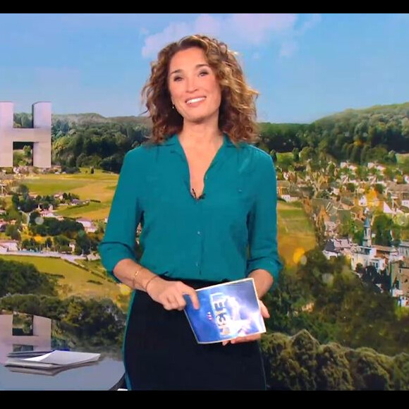 Marie-Sophie Lacarrau lors de son premier JT de 13h de TF1, le 4 janvier 2021