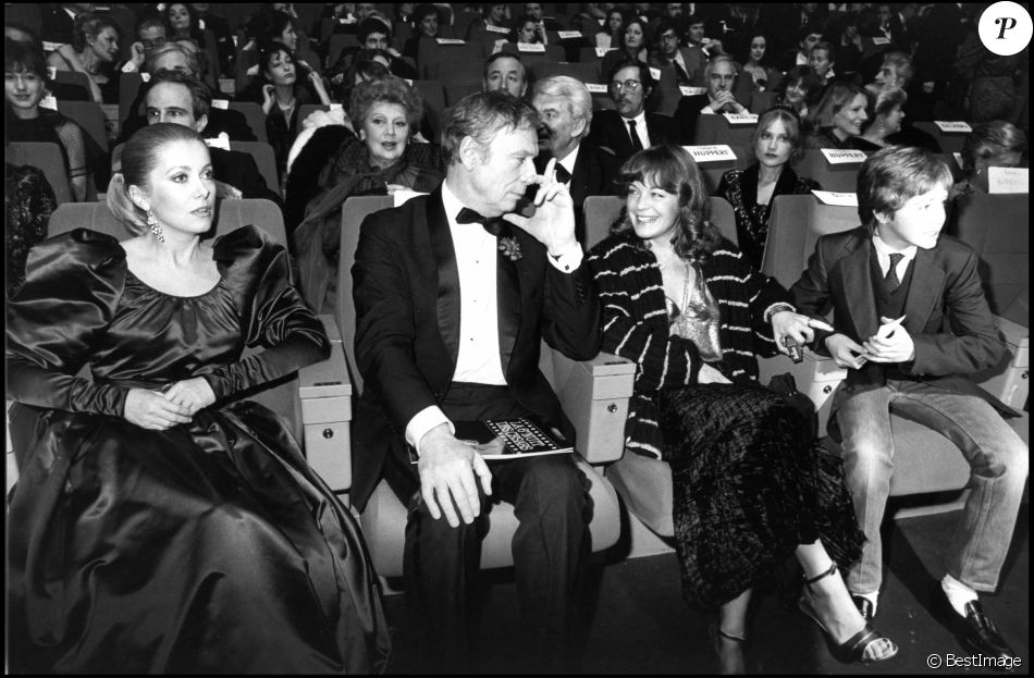 Catherine Deneuve, Yves Montand, Romy Schneider et son fils David aux César en 1981.