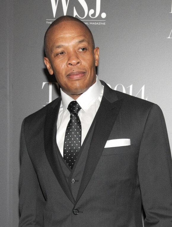Info - Le rappeur Dr. Dre, hospitalisé pour une suspicion d'anévrisme, "se porte bien" - Archive - Dr. Dre hospitalisé après une rupture d'anévrisme.