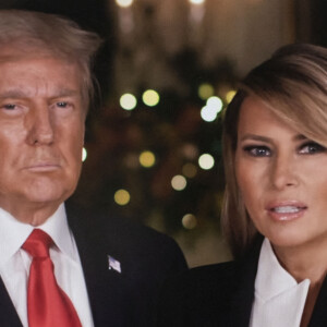 Le président Donald Trump et la Première Dame Melania Trump durant leur message de Noël 2020 via une vidéo YouTube de la Maison Blanche le 25 décembre 2020 