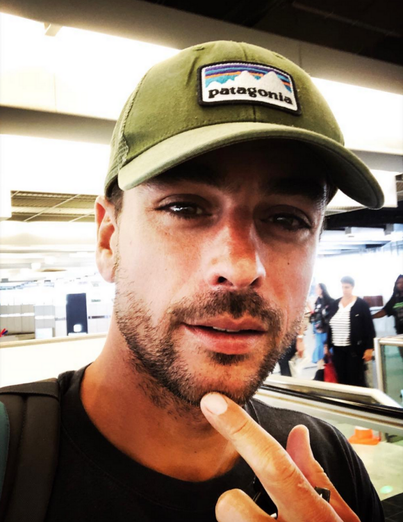 Julian Bugier se dévoile décoiffé et avec une barbe lors de ses vacances - Instagram