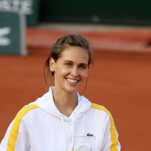 Ophélie Meunier - O.Meunier et P.H.Mathieu ont remporté le tournoi de tennis du programme "Stars, Set et Match", dont la marque française "Hair rituel by Sisley" est le partenaire officiel, sur le court Simonne-Mathieu dans le cadre des Internationaux de Roland Garros à Paris. Le 7 Octobre 2020 © Dominique Jacovides / Bestimage