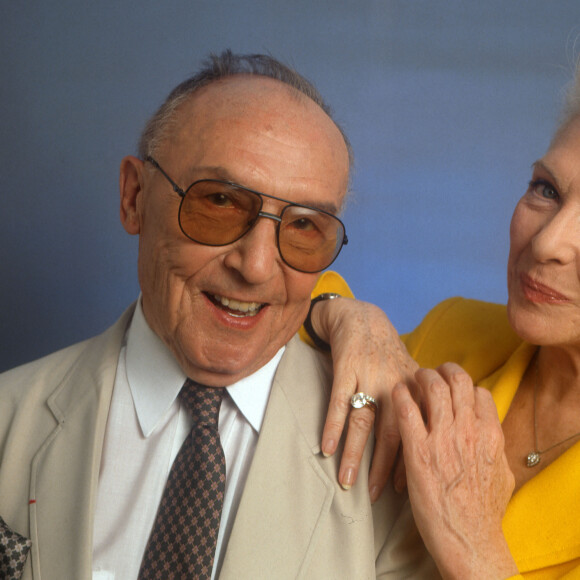 Archives - Portraits de Line Renaud et Loulou Gasté.