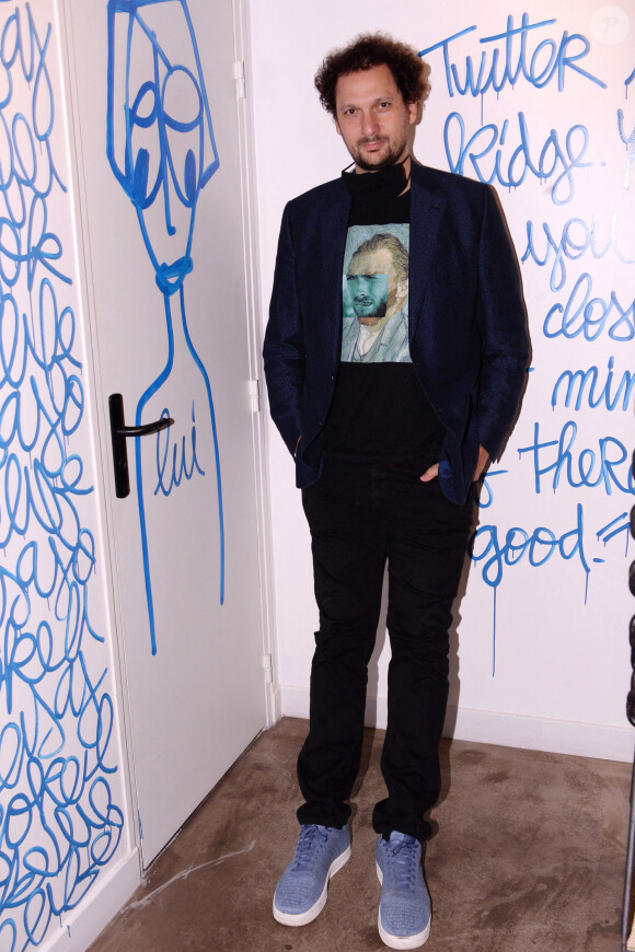 Exclusif - Eric Antoine lors de la soirée de lancement du Fridge, le nouveau comedy club de Kev Adams à Paris le 24 septembre 2020. © Rachid Bellak / Bestimage