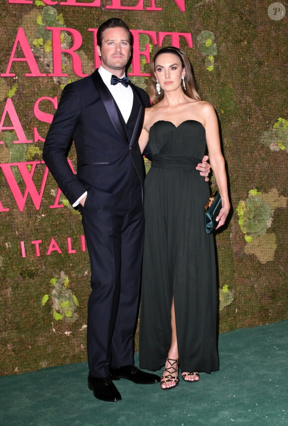 Armie Hammer et Elizabeth Chambers lors des Green Carpet Fashion Awards au théâtre "Alla Scala" lors de la fashion week de Milan. Le 23 septembre 2018.