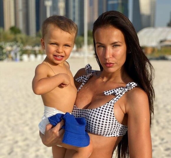 Julie Ricci et son fils Gianni, décembre 2020
