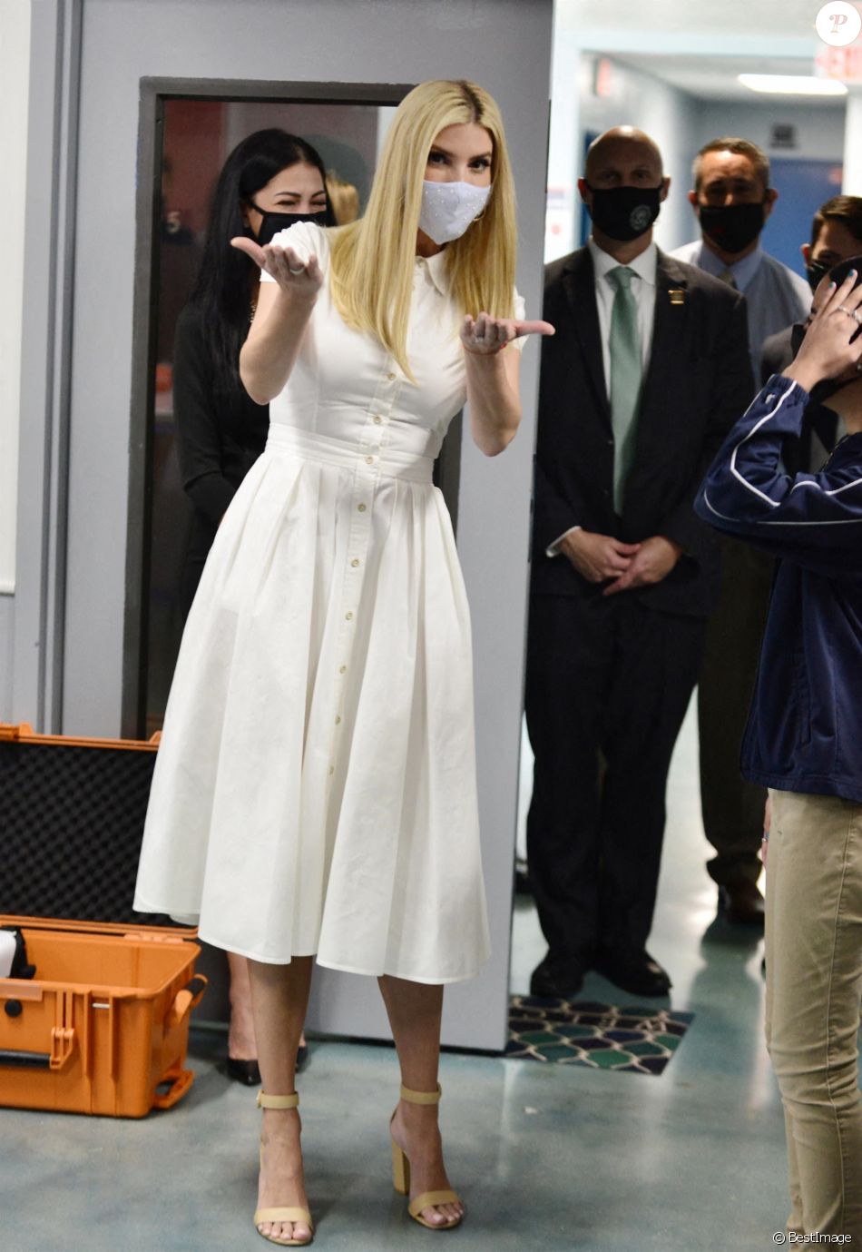Ivanka Trump soutient la candidature de son père Donald Trump lors d'un meeting à Miami le 27 octobre 2020.
