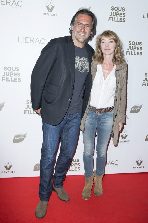 Emmanuel Chain et sa femme Valérie Guignabodet - Avant-première du film "Sous les jupes des filles" à Paris le 2 juin 2014.