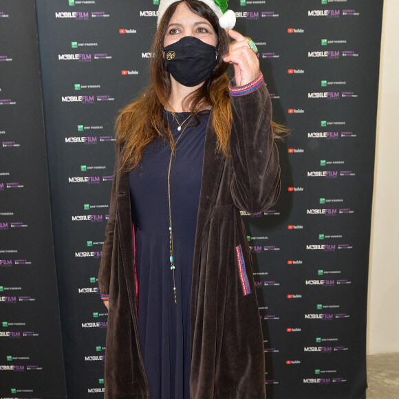 Agnès Jaoui (Présidente du jury du Mobile Film Festival Women's Empowerment) - Press Junket du "Mobile Film Festival, Women's Empowerment" organisé et créé par Bruno Smadja à Paris, le 7 décembre 2020.