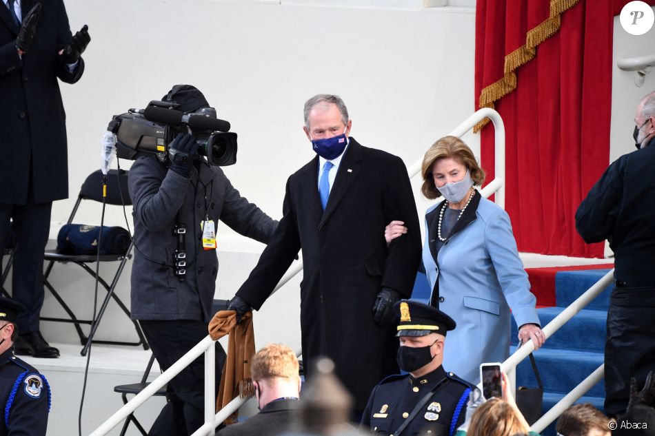 ASUNCIÓN DE JOE BIDEN COMO 46 PRESIDENTE DE ESTADOS UNIDOS - Página 2 6048485-george-w-bush-et-laura-bush-ceremonie-950x0-2