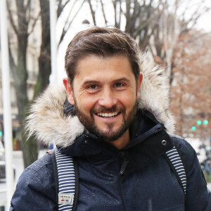 Exclusif - Christophe Beaugrand arrive aux studios de Radio France à Paris le 14 janvier 2021. 