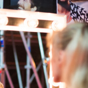 Exclusif - Arielle Dombasle - Backstage de l'enregistrement de l'émission "300 Choeurs chantent pour les Fêtes", qui sera diffusée le 24 décembre sur France 3, à Paris. Le 14 septembre 2020 © Tiziano Da Silva / Bestimage 