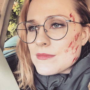 Evan Rachel Wood dans les coulisses du tournage de la série Westworld. Avril 2020.
