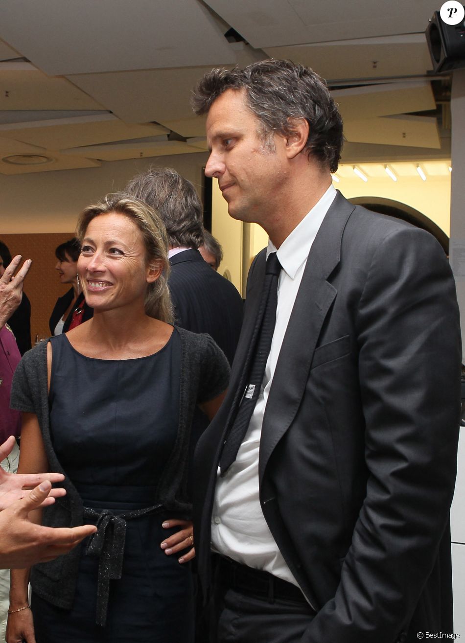 Nouvelle Compagne De Anne Sophie Lapix