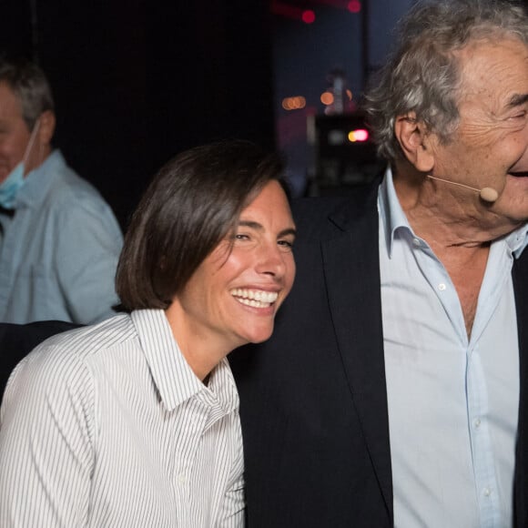 Exclusif - Alessandra Sublet, Pierre Perret - Backstage de l'enregistrement de l'émission "La Chanson secrète 7" à la Scène musicale à Paris, diffusée le 15 janvier 2021 sur TF1. © Gaffiot-Moreau / Bestimage