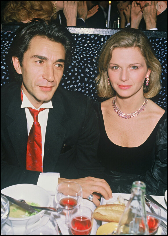 Richard Berry et Jeane Manson à Paris en 1983
