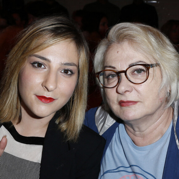 Marilou Berry et sa mere Josiane Balasko - People au defile Jean-Paul Gaultier lors de la fashion week Haute-Couture Automne-Hiver 2013/2014 a Paris le 3 juillet 2013. 